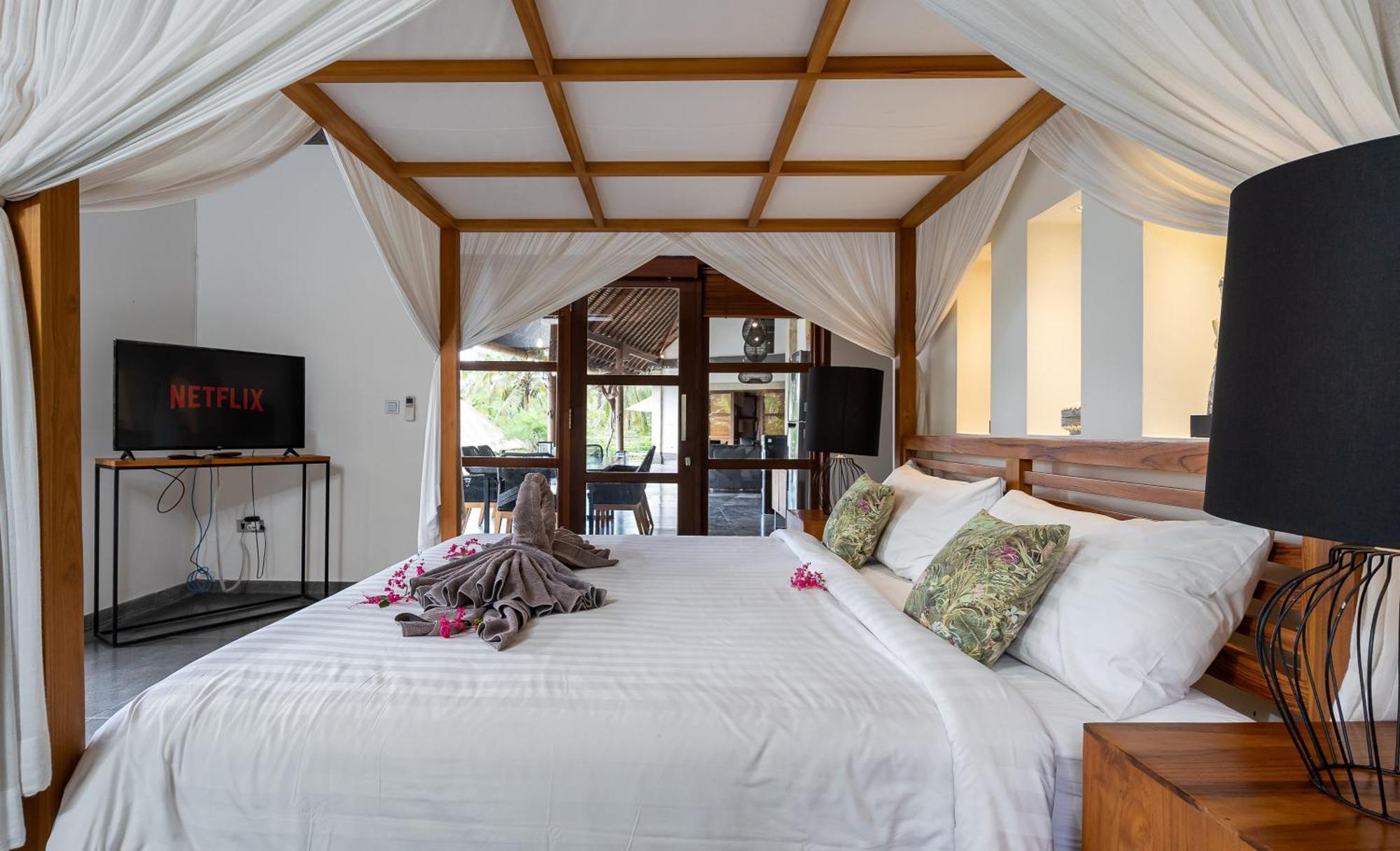 Villa Themma Jungle - Sumptuous 3Br Luxury Villa With Majestic Jungle View North Of Ubud Ngoại thất bức ảnh